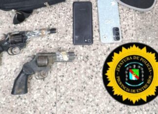 Detuvieron a dos personas y secuestraron armas de fuego
