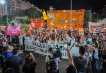 El Gobierno de Milei presentó un recurso para no pagar el financiamiento universitario y los docentes marcharon con antorchas