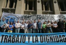 La CGT marcha contra el ajuste con transporte reducido y sin paro general