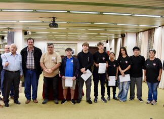 Siete jóvenes uruguayenses viajaron al Campeonato Argentino de Ajedrez
