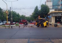 Continúan los trabajos de bacheo en diferentes barrios de la ciudad