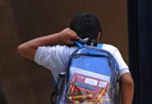 ¿La nueva normalidad? Una escuela de Entre Ríos prohibió el uso de mochilas