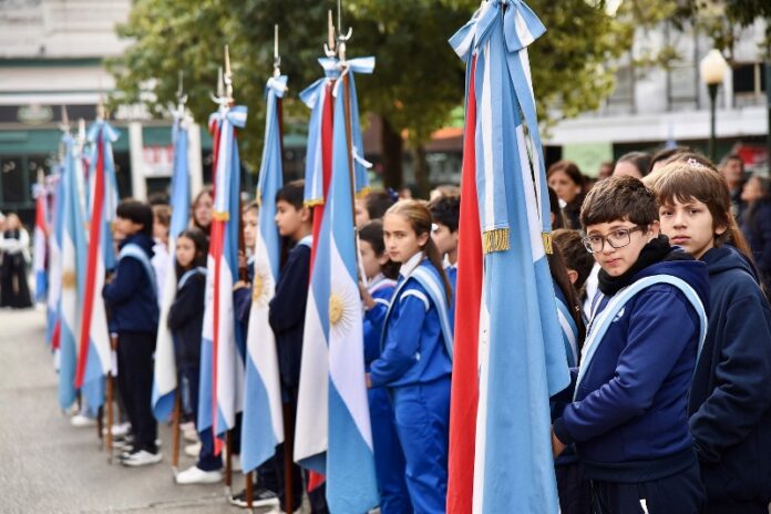 Acto 25 de mayo (1)