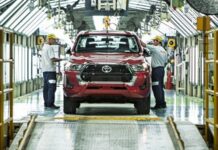 Las automotrices congelan precios por el avance de los autos chinos