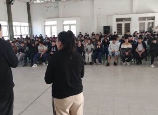 Avanza el ciclo “Hablemos sobre Suicidio” en escuelas de la ciudad