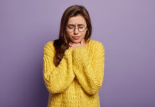 Dolor de garganta en invierno: cómo saber si es viral, bacteriano o simple irritación