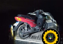 Hallaron una motocicleta escondida en un descampado del Barrio Ex Circuito Mena