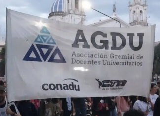 Docentes universitarios realizan una semana de paro en todo el país