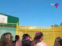 Protesta frente a Granja Tres Arroyos por incumplimientos en retenciones