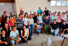 Familias y docentes participaron de un encuentro sobre crianza y educación en Basavilbaso