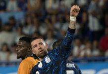 Otamendi podrá jugar el debut tras la amnistía de FIFA