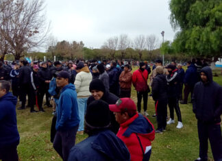 Trabajadores de La China resolvieron esperar una audiencia tras la asamblea en STIA