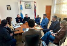 Avanzan medidas para que padres paguen operativos por amenazas en escuelas