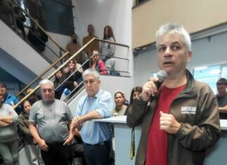 Conflicto salarial. Municipales de la AOEM realizaron retención de tareas