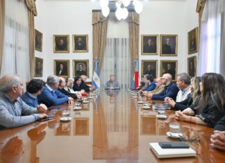Reforma Previsional. Frigerio reunió a gremios estatales para unificar criterios