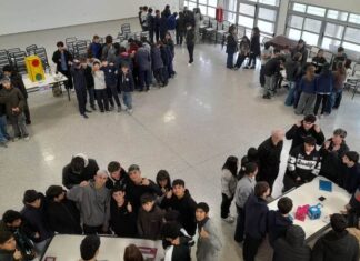 Las Estaciones de Salud Mental llegaron a la Escuela Técnica Nº 3