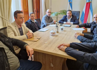 El Gobierno provincial refuerza la asistencia a trabajadores de Granja Tres Arroyos