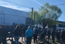 Tres Arroyos: trabajadores marchan por salarios y empleo