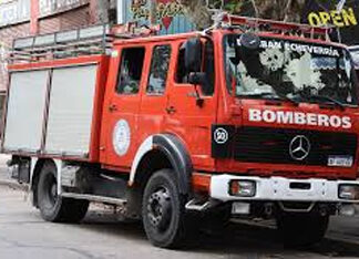 Rápida intervención de Bomberos ante un foco ígneo en la zona oeste