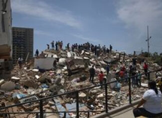 La Guaira intenta recuperarse tras los terremotos mientras continúa la búsqueda de víctimas