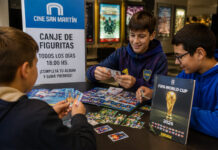 Todos los días, a las 18, hay intercambio de figuritas en el Cine San Martín