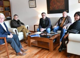 Carlomagno recibió a senadores del bloque Más para Entre Ríos