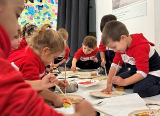 Las infancias descubren el legado de Artemio Alisio en el Museo de la Ciudad