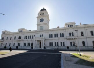 LA TRAMPA DE TUCÍDIDES Y LA MUNICIPALIZACIÓN DE LA CRISIS