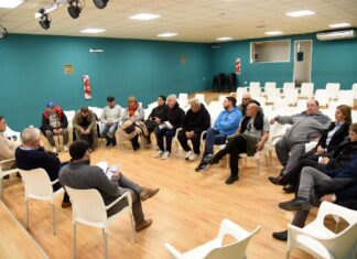Conflicto municipal. Sin paros, pero sin acuerdo: el diálogo abre una tregua con final incierto