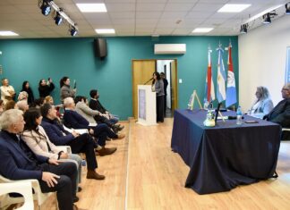 Presentaron un libro que rescata la vida y el legado de Teresa Ratto, la primera médica entrerriana