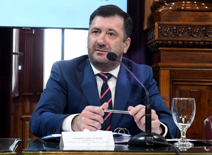 Kueider vuelve a declarar por presunto lavado de dinero en Paraguay
