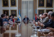 Frigerio encabezó una reunión de gabinete para evaluar la gestión y definir nuevas acciones de gobierno