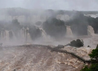 Cierran preventivamente el Circuito Garganta del Diablo por la crecida del río Iguazú