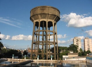 Una rotura afecta el suministro de agua potable