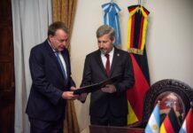 Frigerio impulsa exportaciones en el Puerto de Hamburgo