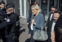 Francia. Le Pen mantiene abierta su carrera presidencial