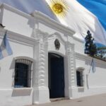 pagina 11 Más allá de la historia, una tarea permanente