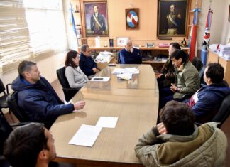 Lauritto volvió a reunirse con trabajadores de Granja Tres Arroyos