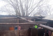 Temporal: una familia perdió el techo de su casa