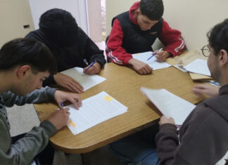 Estudiantes de la EET N° 3 suman experiencia laboral en empresas de la ciudad