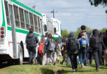 Entre Ríos adjudicó el transporte escolar rural para 2026