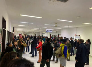 Reclamos por las demoras para conseguir turnos en el Hospital Urquiza