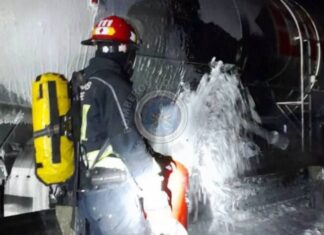 Se incendió un camión con gas propano y cortaron la Autovía Artigas