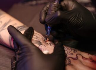 Capacitarán a tatuadores y perforadores en prácticas de sanidad