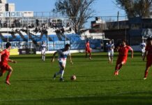 Gimnasia visita a Boca Unidos en un duelo de líderes