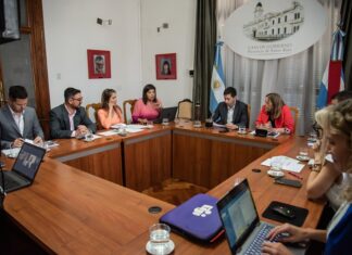Avanzan en el nuevo sistema de alimentación escolar para 2027