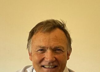 Christian Plebst llega a Concepción del Uruguay para reflexionar sobre infancias y adolescencias