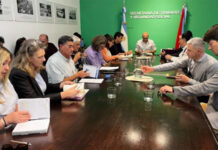 Los gremios docentes rechazaron el aumento del 3,5% y volverán a reunirse el martes