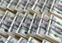 El dólar blue marcó un nuevo récord y cerró en $1.560