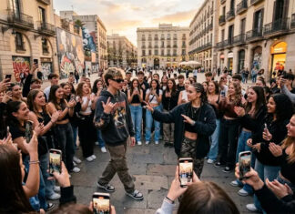 De TikTok a las plazas: qué hay detrás de las “batallas de aura” que ganan espacio entre los jóvenes